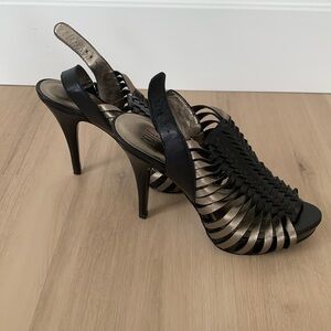 Pelle platform heel size 7.5